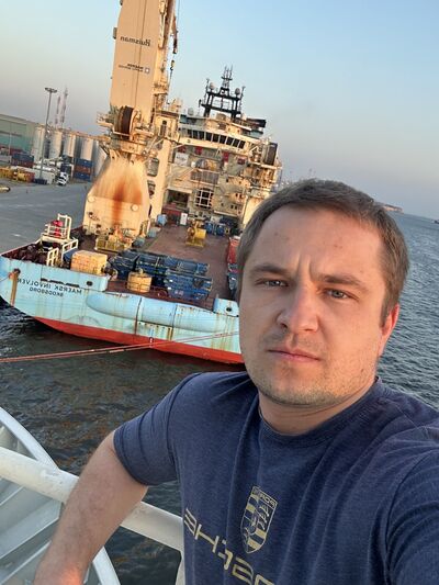  ,   Dima, 37 ,   ,   