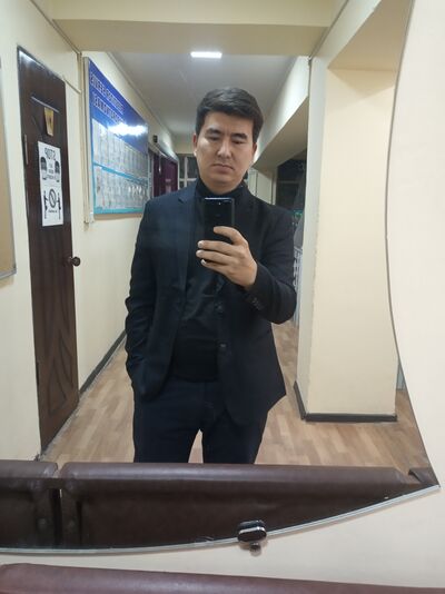  ,   Shah, 28 ,   ,   