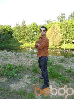  ,   Manolis, 40 ,   