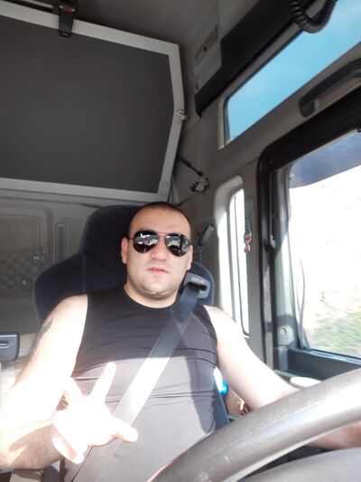  ,   Chabika, 32 ,   ,   , c 