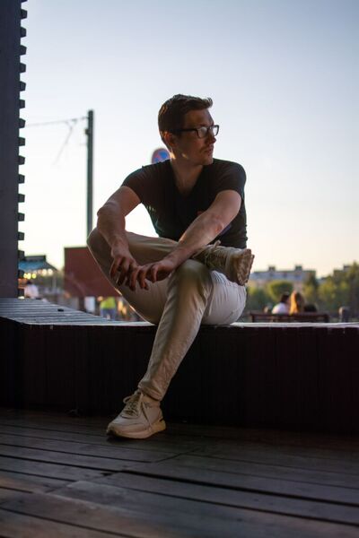  ,   Maxwell, 33 ,   ,   
