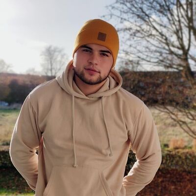  Esch-sur-Sure,   Emil, 27 ,   ,   
