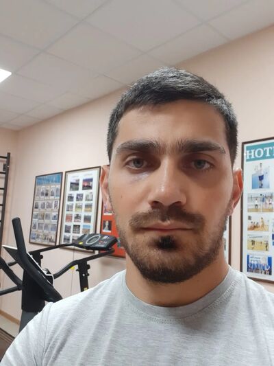  ,   Alexander, 34 ,   ,   , 