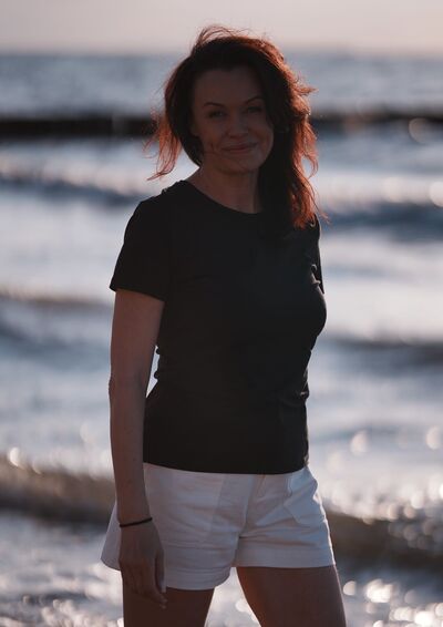  -,   , 52 ,     , c 
