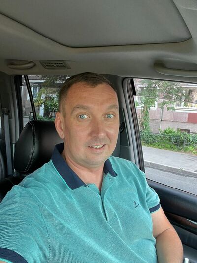  -,   Anton, 42 ,   ,   , c , 