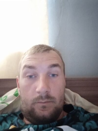  ,   Vasya, 32 ,   ,   