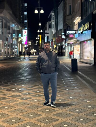  ,   Zaur, 40 ,   ,   