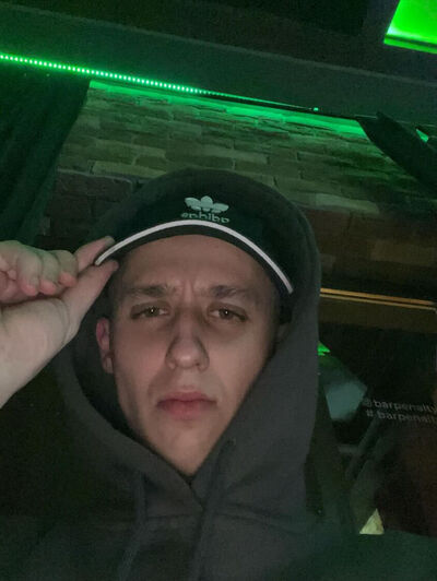  -,   Daniil, 25 ,   ,   , c , 