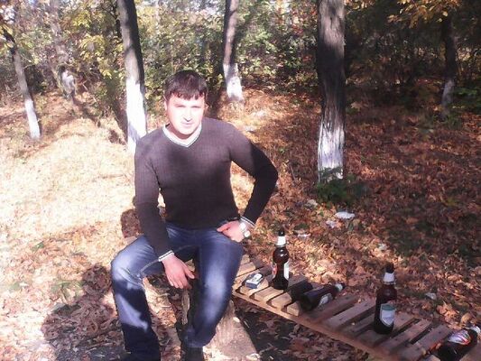  ,   Viktor, 42 ,   ,   , c 