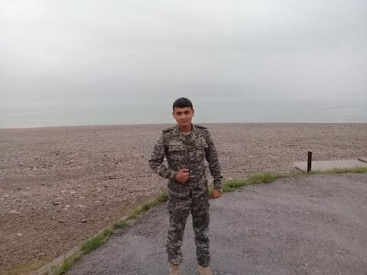  ,   Diyorbek, 33 ,   ,   , c 