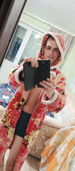  ,   Aleksei, 31 ,   ,   , c 