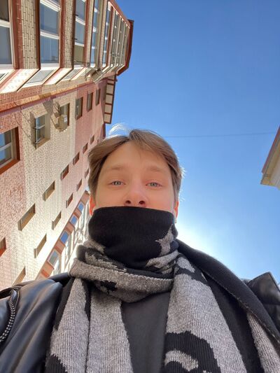  ,   , 24 ,   