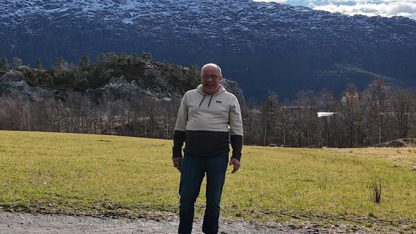  Floro,   , 57 ,   ,   , c , 