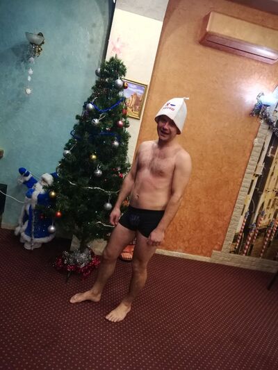  ,   Androni, 35 ,     , c 