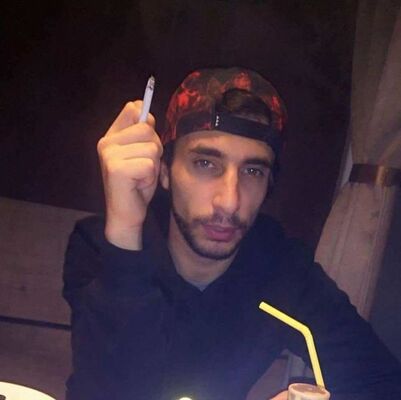  ,   Kosta, 33 ,   ,   , c 
