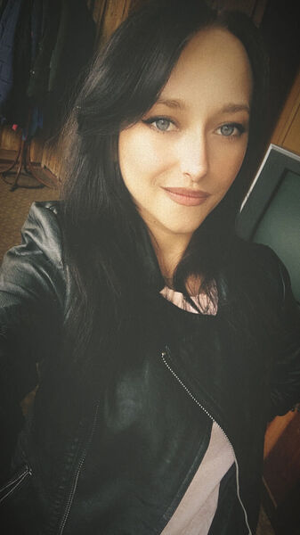  ,   Vika, 22 ,   ,   