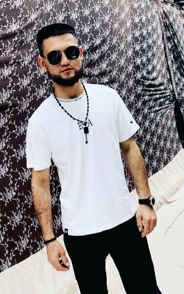  ,   Ali, 21 ,   ,   , c , 
