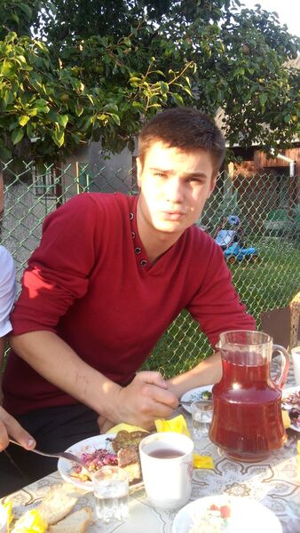  ,   PAVEL, 31 ,  