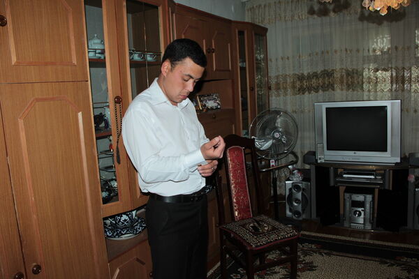  ,   Avazbek, 30 ,   