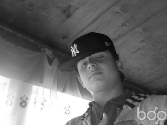  ,   Fedy, 33 ,   
