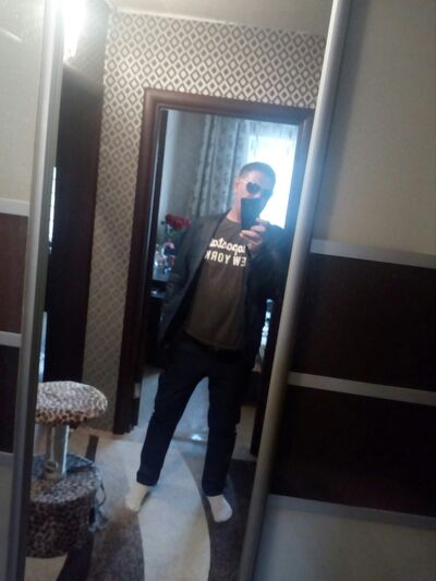 ,   Sergei, 42 ,     , c 