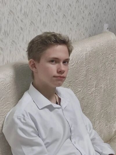  ,   Nikita, 20 ,   ,   