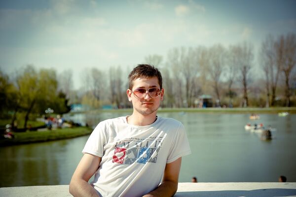  ,   Denis, 30 ,   