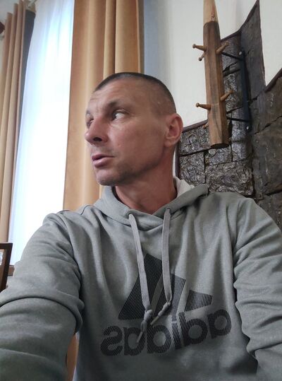  ,   Michael, 42 ,   ,   , c , 