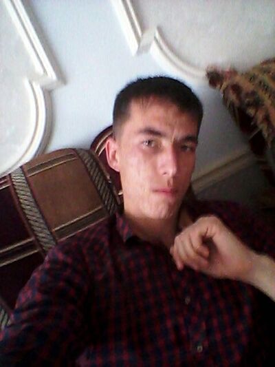  ,   Oleg, 35 ,   
