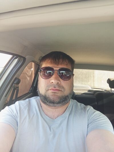  ,   Dagger, 39 ,   ,   