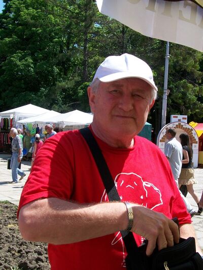  ,   Alex, 75 ,   ,   , c 