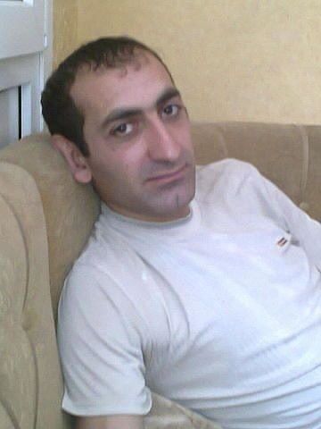  ,   ARTUR, 41 ,   
