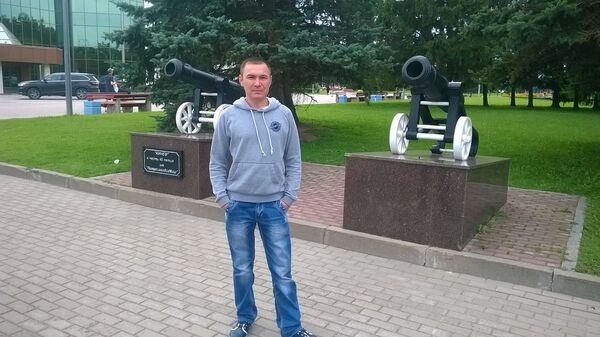  ,   Serega, 39 ,   