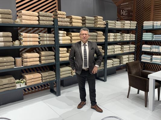  Beloslav,   OGGY YASEN, 46 ,   ,   , c , 