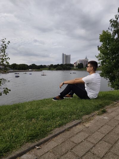  ,   Omar, 18 ,   ,   
