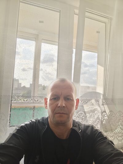  ,   Evgenii, 46 ,   ,   , c 