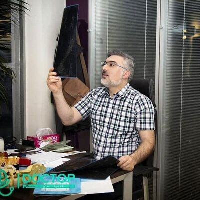  Broxburn,   Nikolai, 60 ,     , c 