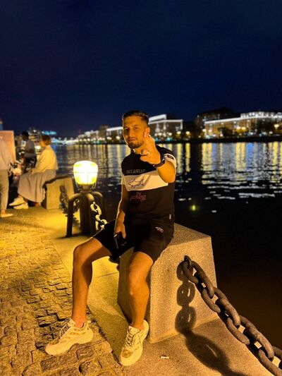  ,   Anouar, 28 ,   ,   