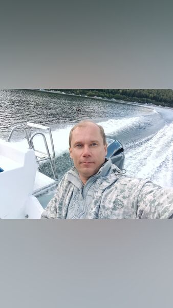  ,   Viktor, 42 ,   ,   , c 