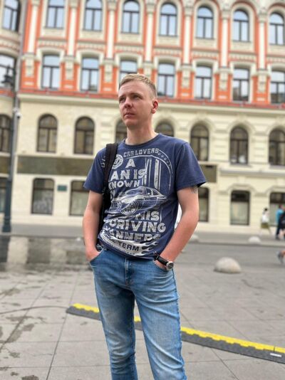  -,   , 37 ,   