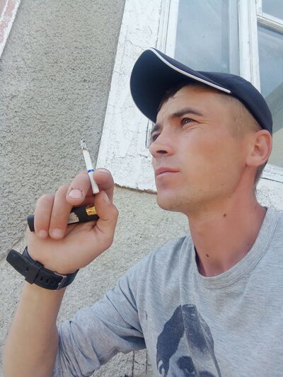  ,   Igor, 31 ,   ,   