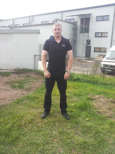  ,   Aleksandrs, 42 ,   ,   , c 