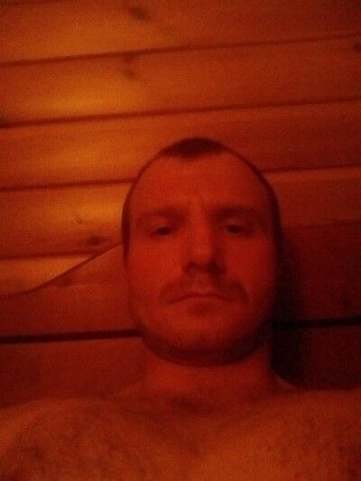  12024229  , 40 ,    -