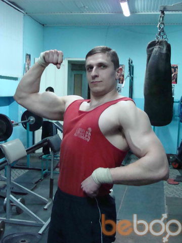  ,   Vahe, 37 ,  