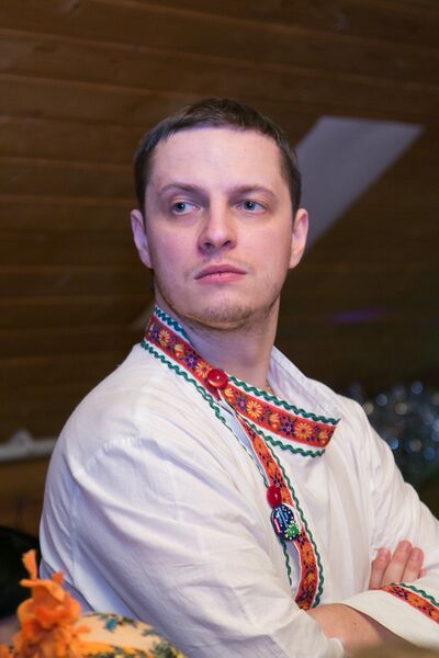  ,   Denis, 36 ,   ,   , c 