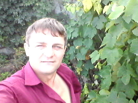  ,   Viktor, 53 ,   ,   , c 