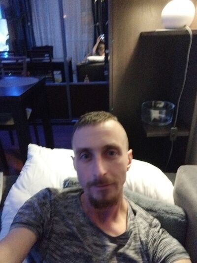  Dabrowa Gornicza,   Lukasz, 36 ,   ,   
