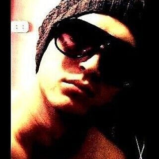  ,   Oybek, 33 ,   ,   , c 