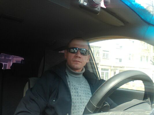  ,   Artem, 40 ,   ,   , c 