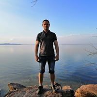  ,   Maksim, 49 ,   